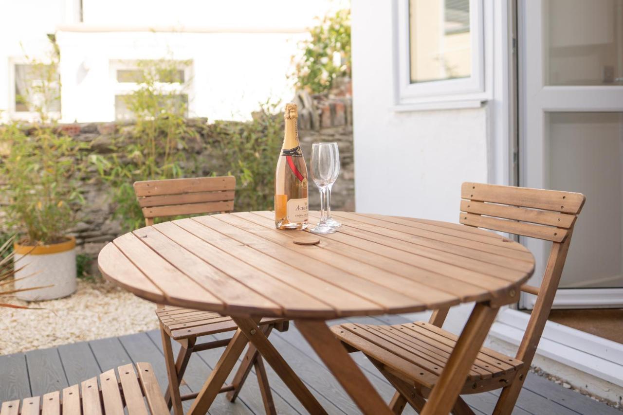 伊尔弗勒科姆Highfield House - 1 Bed-Sleeps 2-Tjs20Hh公寓 外观 照片
